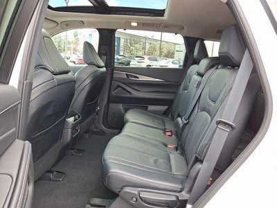 2023 INFINITI QX60 LUXE AWD