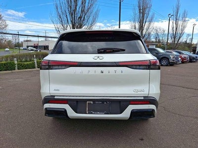 2023 INFINITI QX60 LUXE AWD
