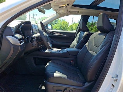 2024 INFINITI QX60 LUXE AWD