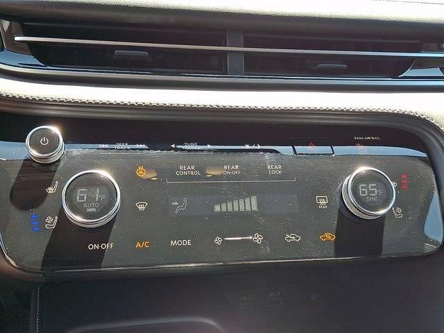 2024 INFINITI QX60 LUXE AWD