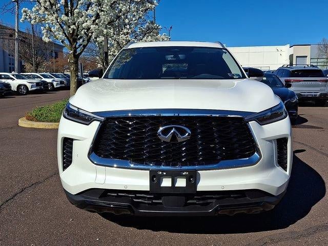 2023 INFINITI QX60 LUXE AWD