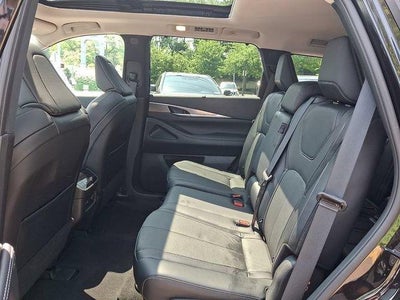 2023 INFINITI QX60 LUXE AWD