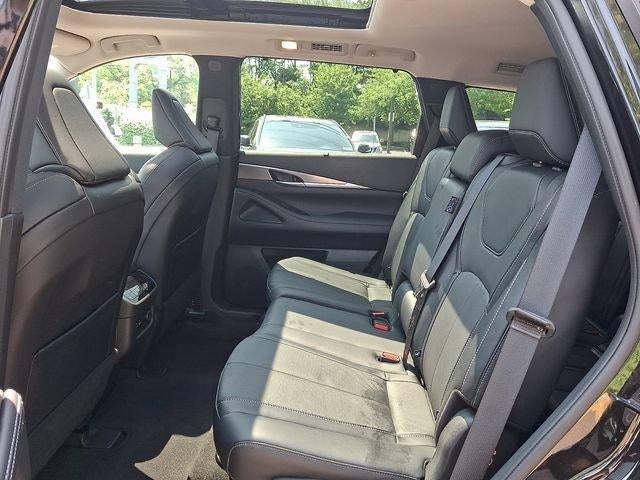 2023 INFINITI QX60 LUXE AWD