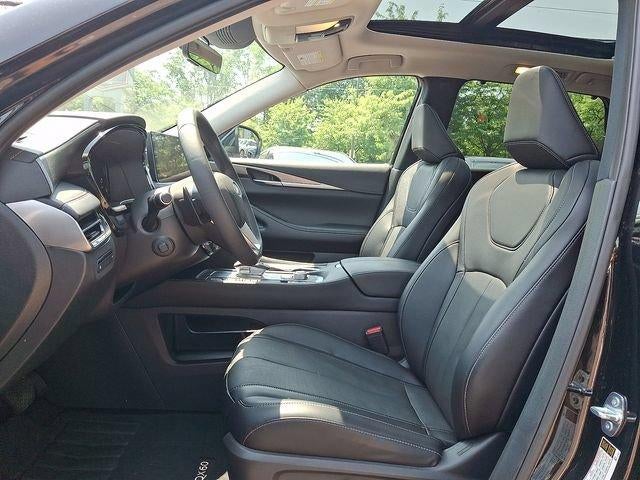 2023 INFINITI QX60 LUXE AWD