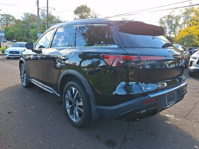 2023 INFINITI QX60 LUXE AWD