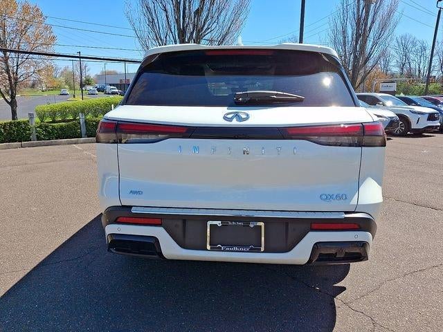 2023 INFINITI QX60 LUXE AWD