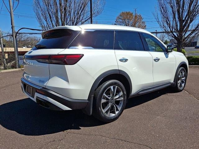 2023 INFINITI QX60 LUXE AWD