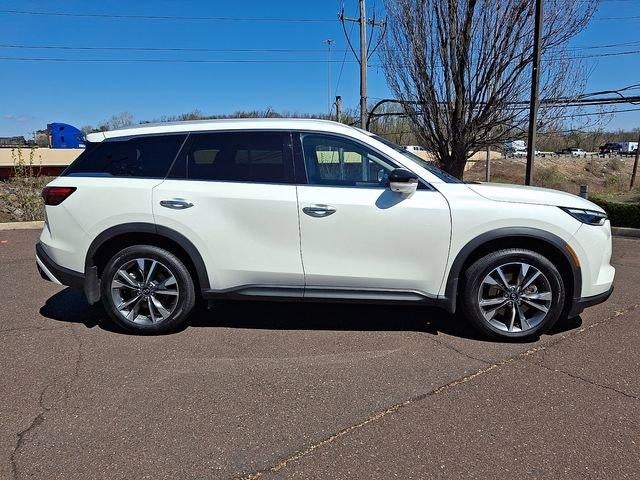 2023 INFINITI QX60 LUXE AWD