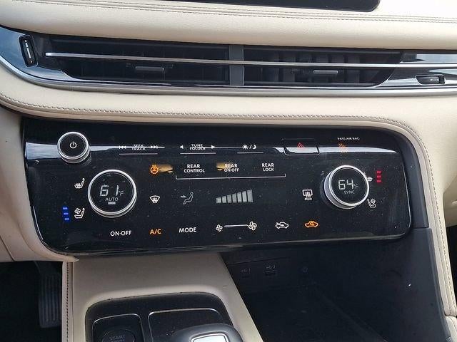 2024 INFINITI QX60 LUXE AWD