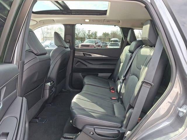 2023 INFINITI QX60 LUXE AWD