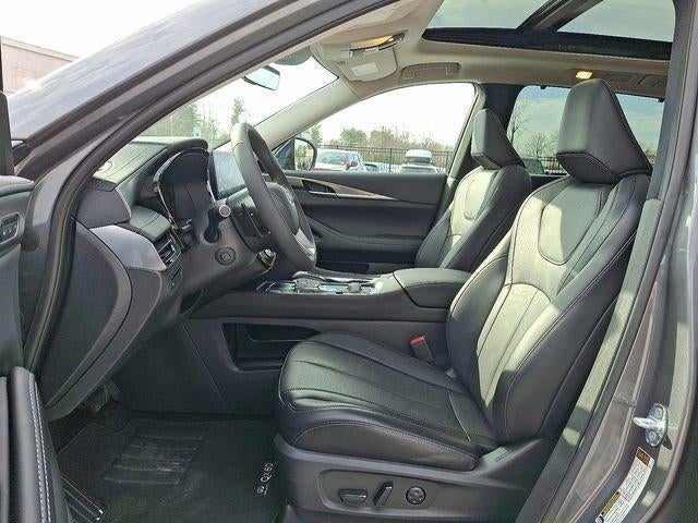 2023 INFINITI QX60 LUXE AWD