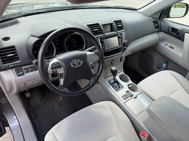 2013 Toyota Highlander 4WD 4dr V6 (Natl)