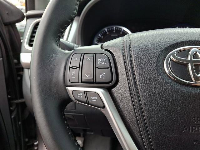 2014 Toyota Highlander AWD 4dr V6 LE Plus (GS)