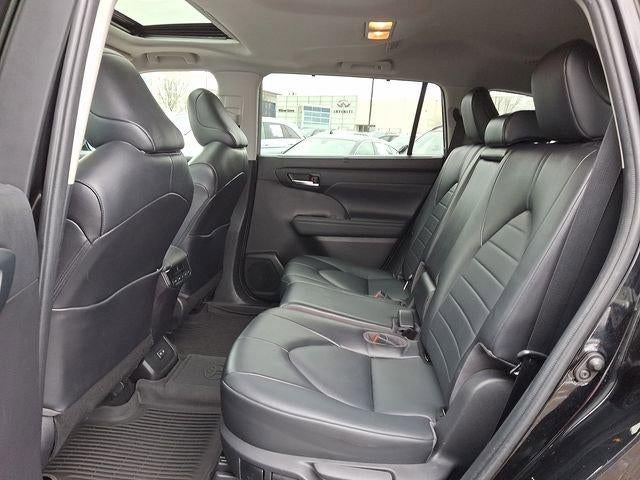 2022 Toyota Highlander XLE AWD (Natl)