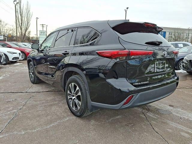 2022 Toyota Highlander XLE AWD (Natl)