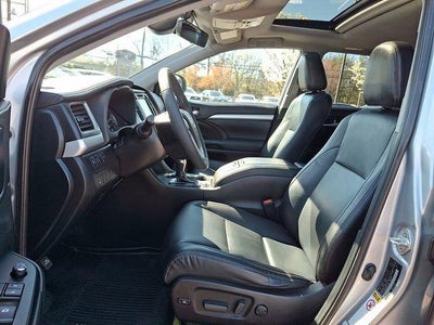 2019 Toyota Highlander XLE V6 AWD (Natl)