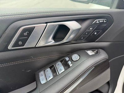 2024 BMW X7 xDrive40i Sports Activity Vehicle