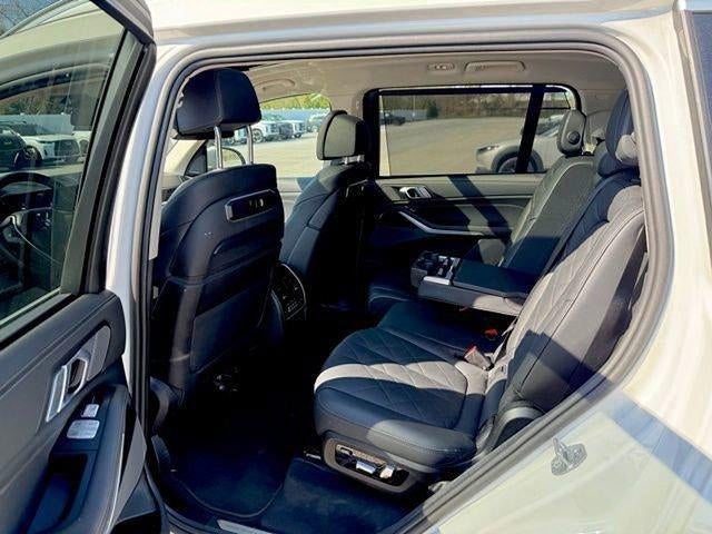 2024 BMW X7 xDrive40i Sports Activity Vehicle
