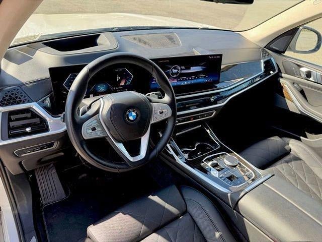 2024 BMW X7 xDrive40i Sports Activity Vehicle