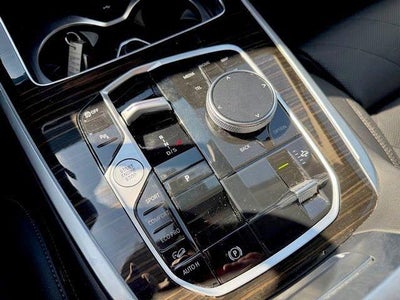 2024 BMW X7 xDrive40i Sports Activity Vehicle