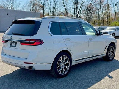 2024 BMW X7 xDrive40i Sports Activity Vehicle