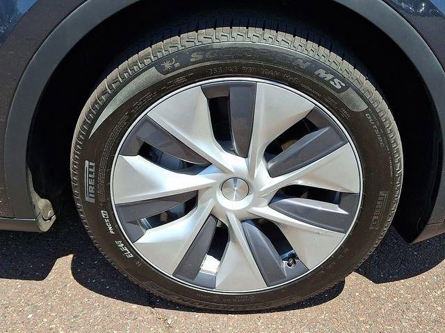 2024 Tesla Model Y Long Range AWD