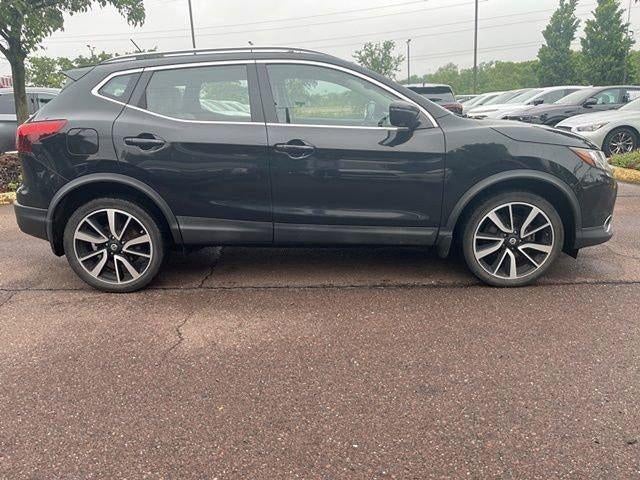 2017 Nissan Rogue Sport AWD SL