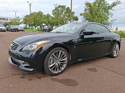 2014 INFINITI Q60 Convertible 2dr