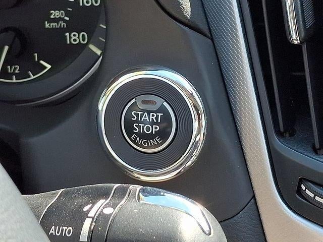 2023 INFINITI Q50 LUXE AWD