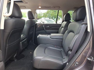 2023 INFINITI QX80 LUXE AWD