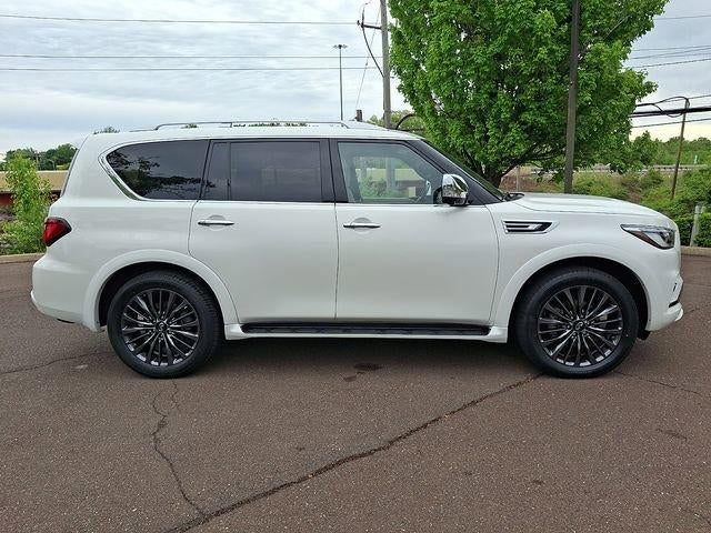2024 INFINITI QX80 SENSORY AWD