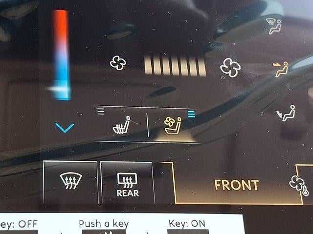 2027 INFINITI QX80 LUXE AWD