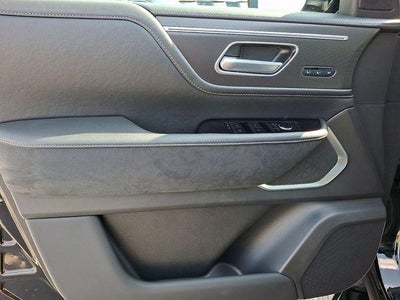 2027 INFINITI QX80 LUXE AWD