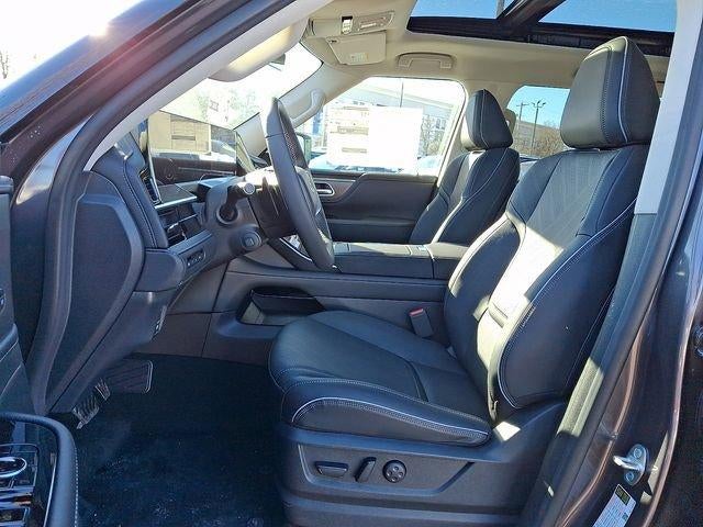 2026 INFINITI QX80 LUXE AWD