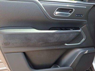2027 INFINITI QX80 LUXE AWD