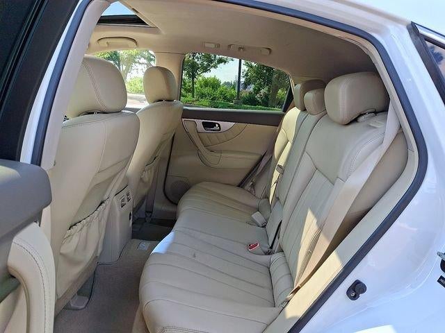 2014 INFINITI QX70 AWD 4dr