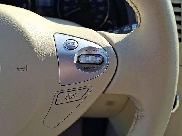 2014 INFINITI QX70 AWD 4dr