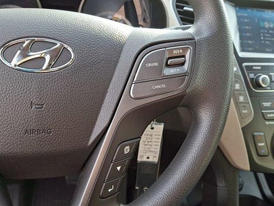 2017 Hyundai SANTA FE SE 3.3L Auto