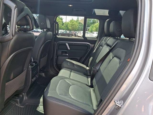 2023 Land Rover Defender 110 X-Dynamic SE AWD