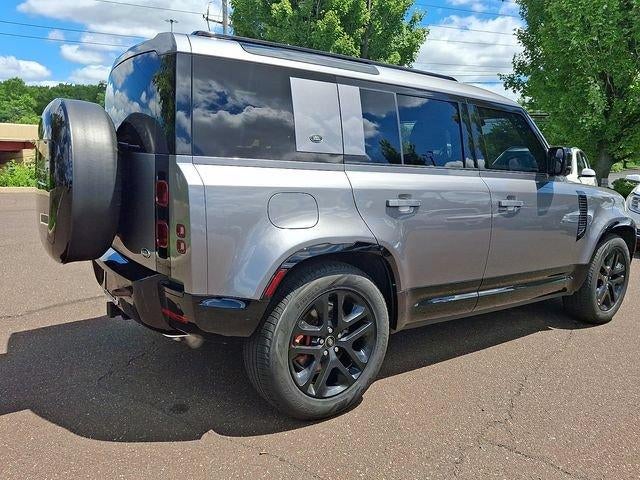 2023 Land Rover Defender 110 X-Dynamic SE AWD
