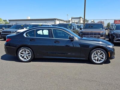 2025 BMW 330i xDrive Sedan