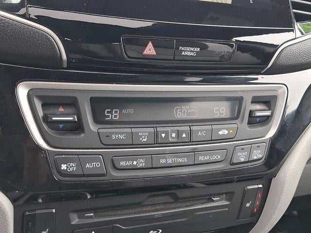 2019 Honda Pilot Touring 8-Passenger AWD