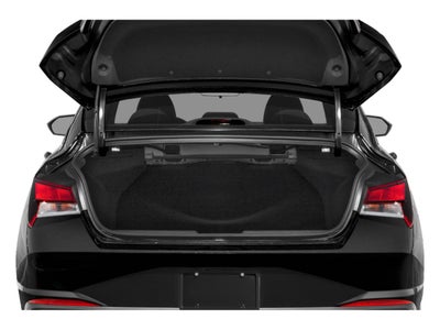 2022 Hyundai ELANTRA SE