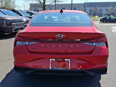 2021 Hyundai ELANTRA SEL