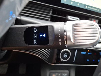 2025 Hyundai IONIQ 5 SE