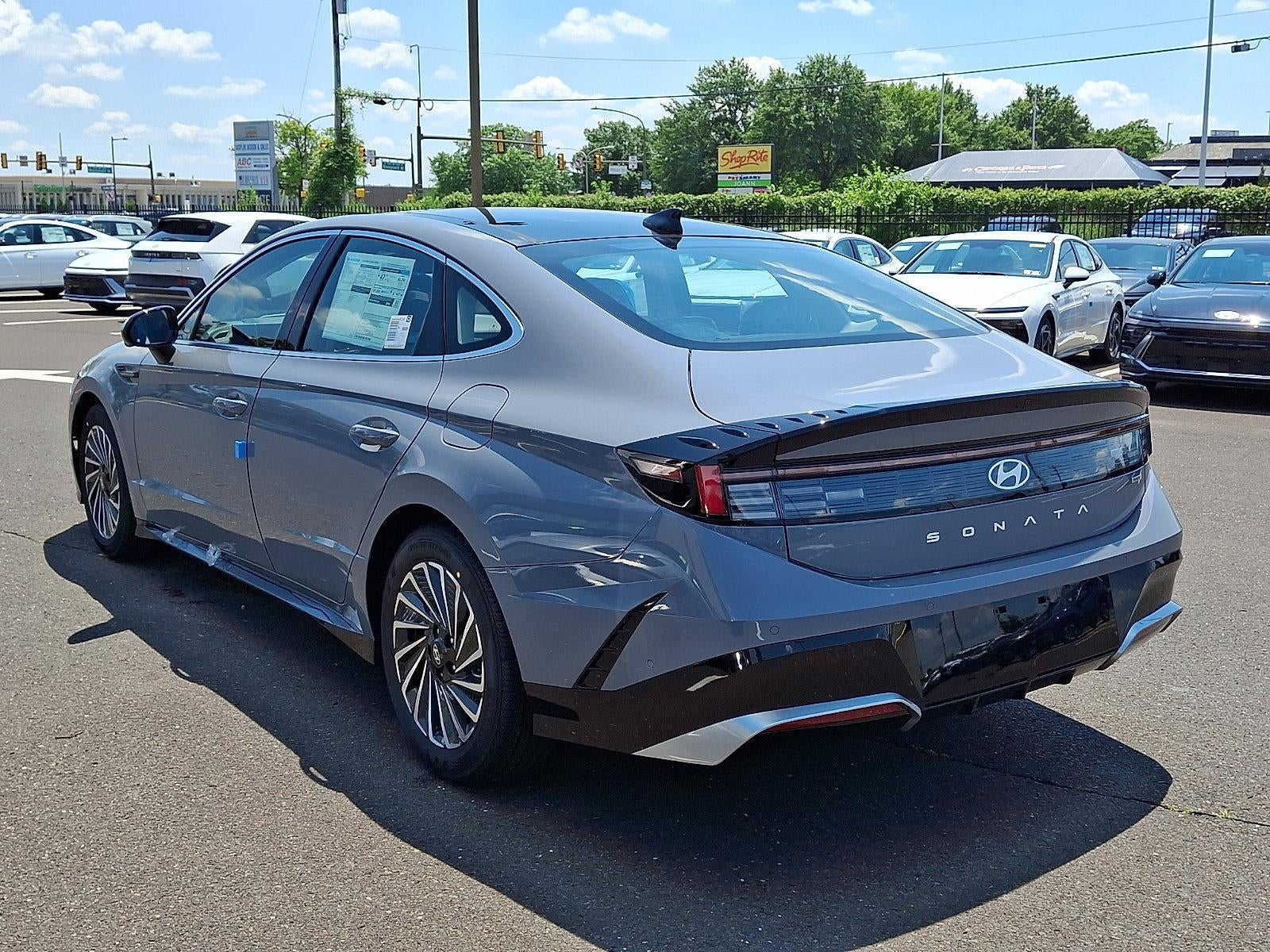 2026 Hyundai SONATA Hybrid Limited