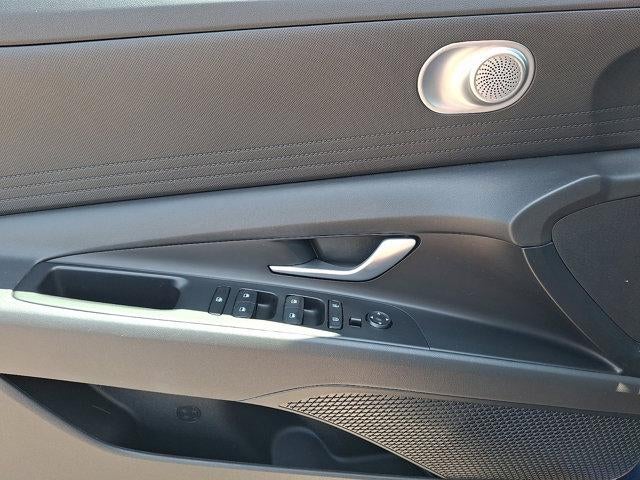 2023 Hyundai ELANTRA SEL IVT