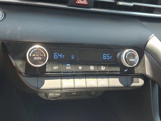 2023 Hyundai ELANTRA SEL IVT