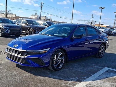 2025 Hyundai ELANTRA SEL Sport IVT