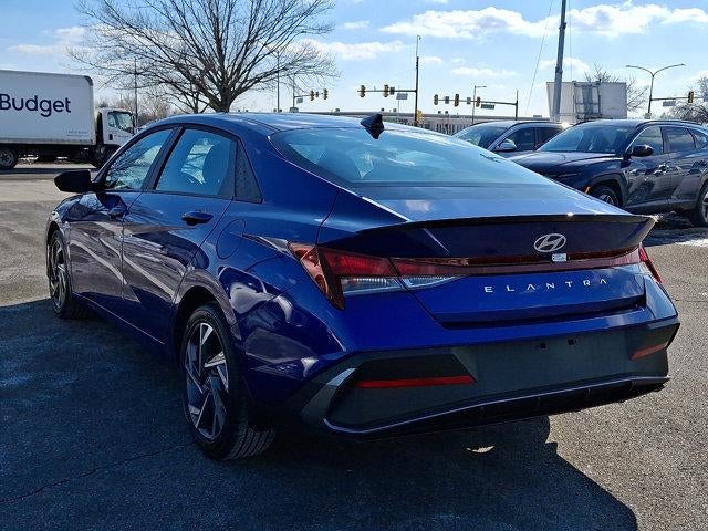 2025 Hyundai ELANTRA SEL Sport IVT